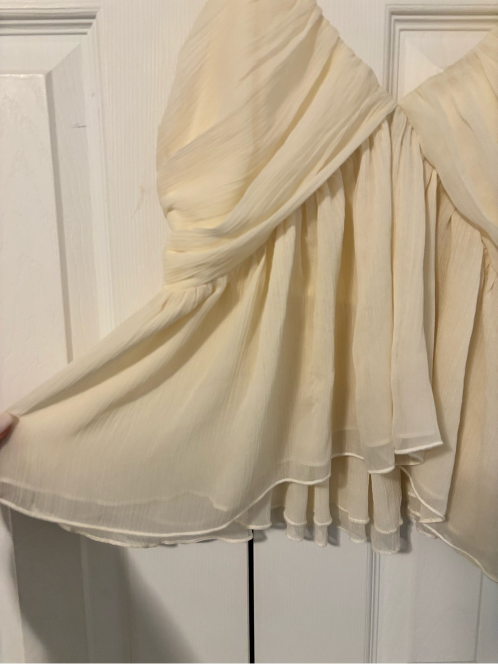 A&F Ruched V-Neck Cami WORN ONCE - Picture 5 of 7